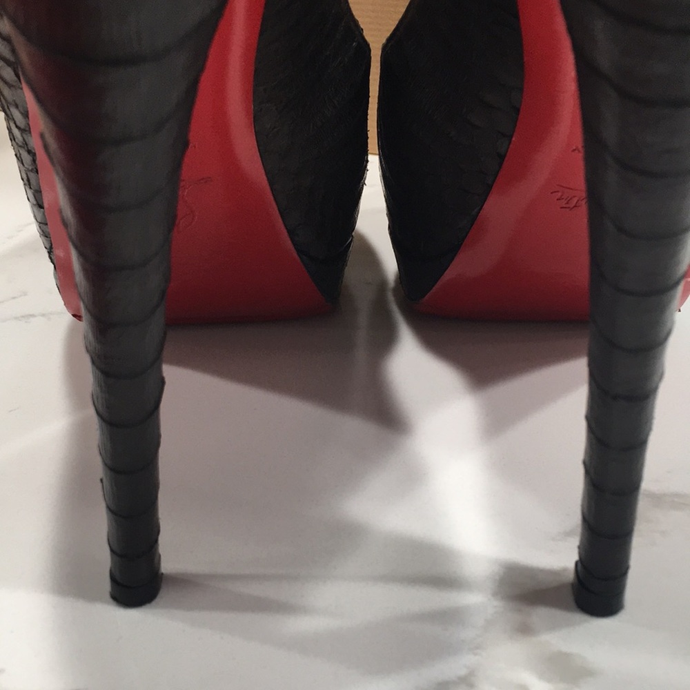 Christian Louboutin Altadama 140 Watersnake Black - Picture 7 of 16